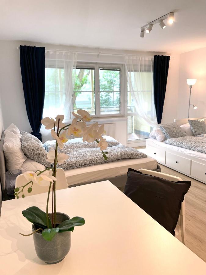 Апартаменти #Family & Friends# Ruhig, Gruen, Gleich In Der City Відень Екстер'єр фото